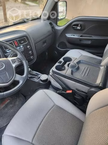 OPORTUNIDAD camion jac x200 Luxury solo 59.000 km
