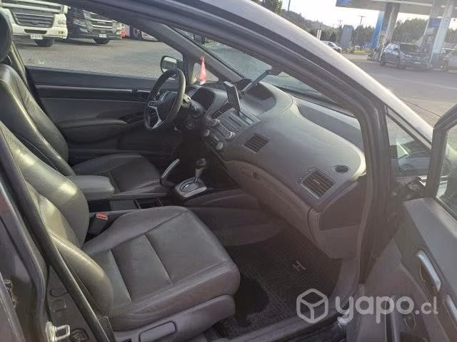 Honda civic 2010