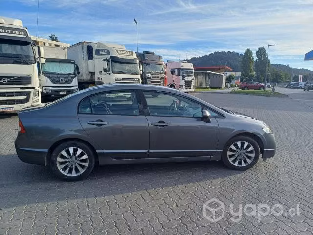 Honda civic 2010