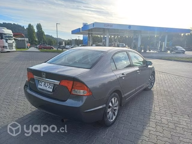 Honda civic 2010