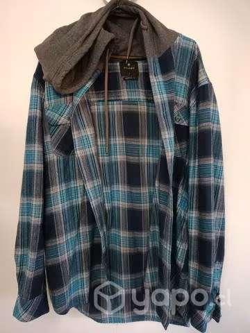 Camisa C/capuchón