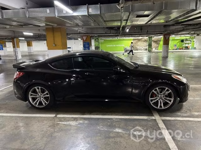 Genesis Coupe 2.0T