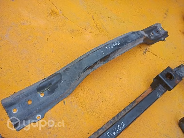 Chery tiggo 2 2021 refuerzo frontal inferior