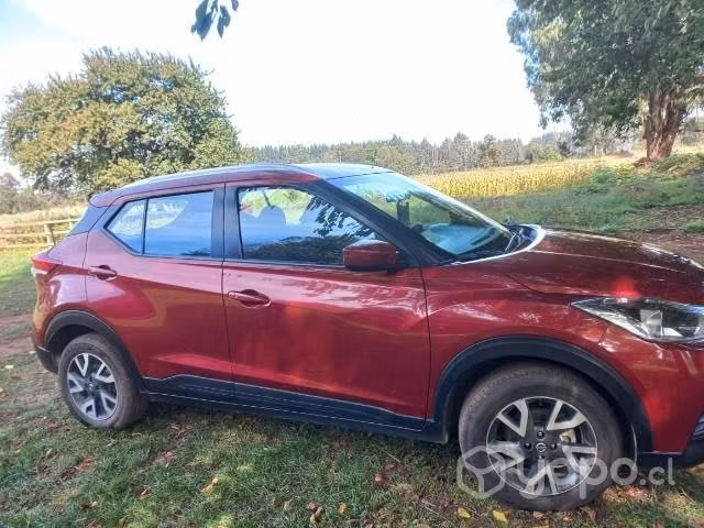 Vendo Nissan kikcs excelente estado