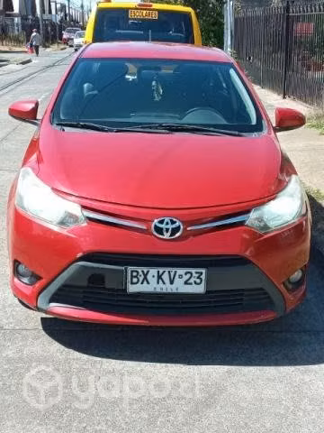 Toyota Yaris 1.5, año 2017