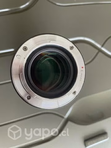 Sirui 24mm Anamorfico APS-C Montura E