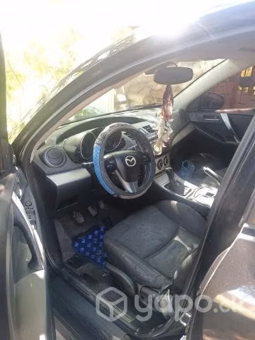 Vendo mazda 3 R año 2011