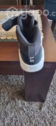 Nike corte alto