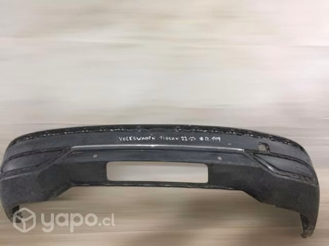 Parachoque trasero Volkswagen Tiguan 2021 2023