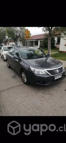 Renault Latitud 2.0