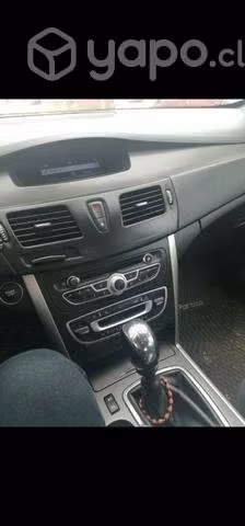 Renault Latitud 2.0