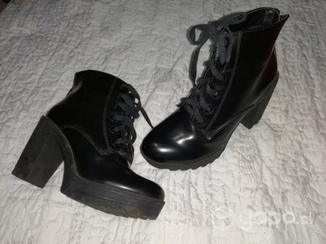 Botines nuevos 37