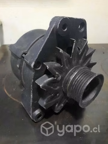 Alternador Bosch 12v usado - Imagen 2