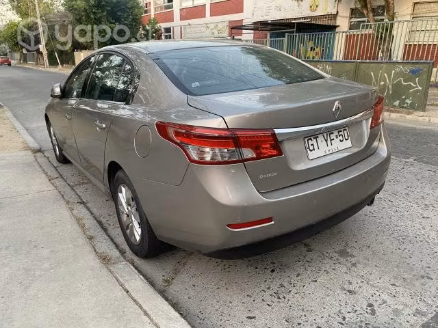 Renault Latitude 2.0AT Dynamique