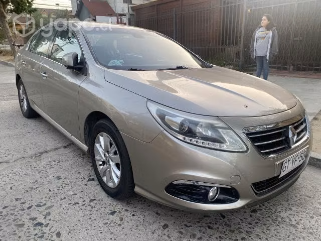 Renault Latitude 2.0AT Dynamique