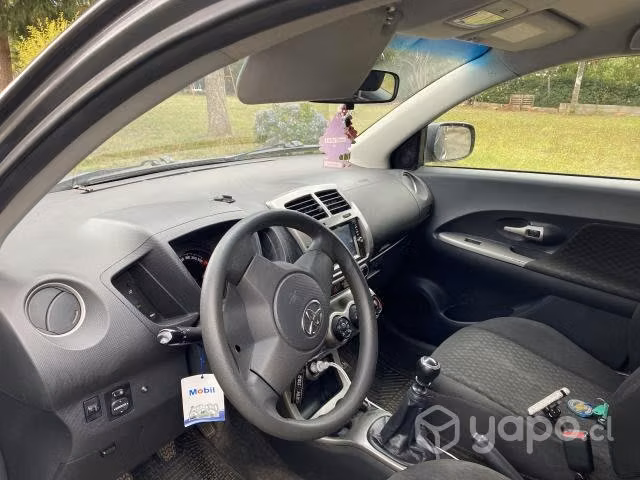 Se vende vehículo en excelentes condiciones