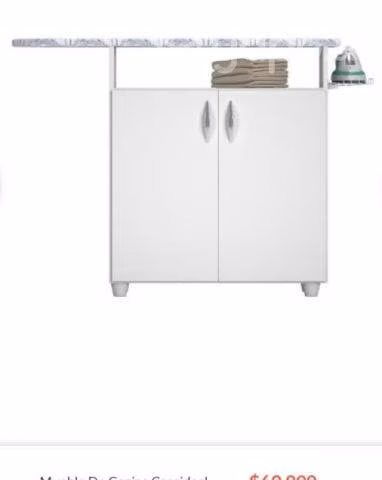 Mueble con tabla de planchar