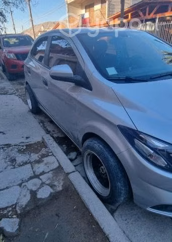Vendo chevrolet onix