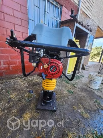 Apisonador Hyundai pata pata