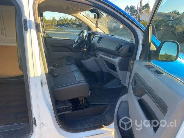 Peugeot Expert 2018 Full