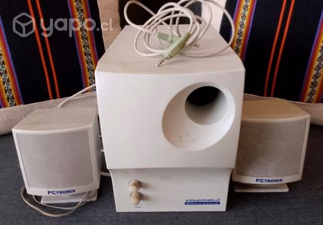 Parlantes PCTronix