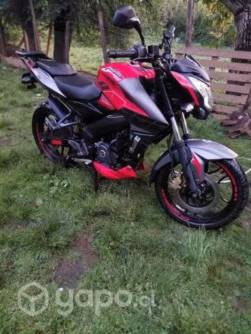 Pulsar NS 200