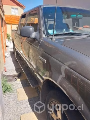Vendo Ford Ranger 2003