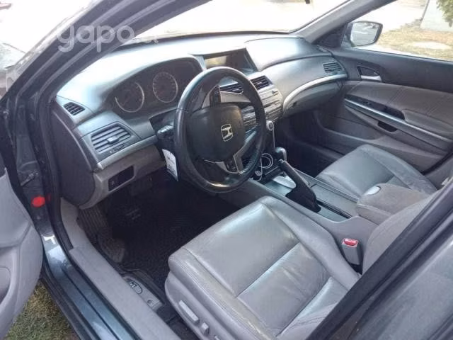 Honda accord 2010