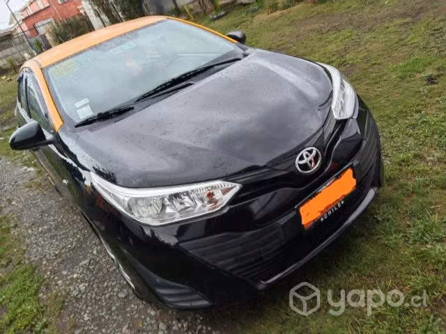 Taxi basico Toyota yaris 2019 - Imagen 5
