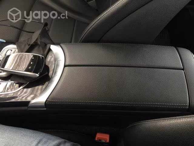 Mercedes benz c180 2015
