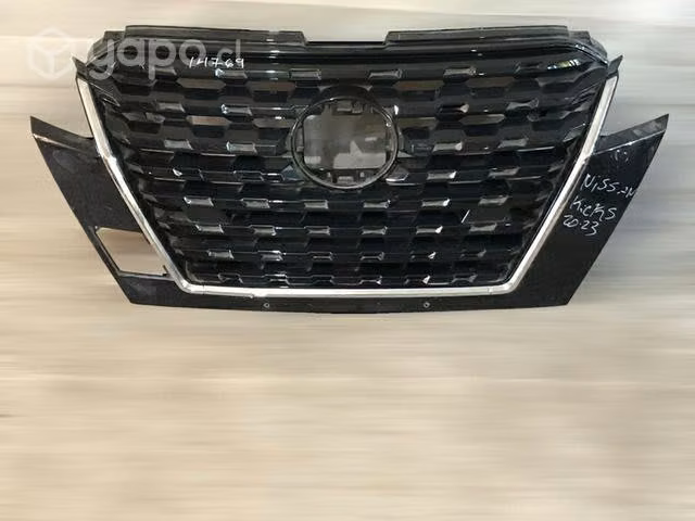 Máscara Nissan kicks 2020-2023