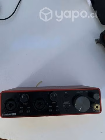 Interfaz Focusrite Scarlett 2i2
