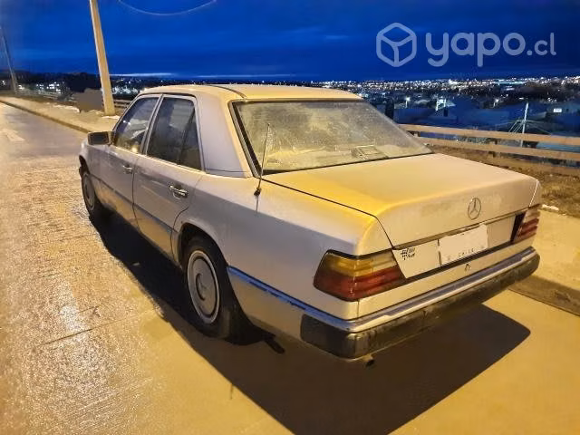 MERCEDES-BENZ 200 D manual