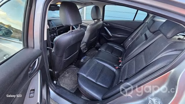 Vendo Mazda 6 diesel, motor 2.2, full equipo