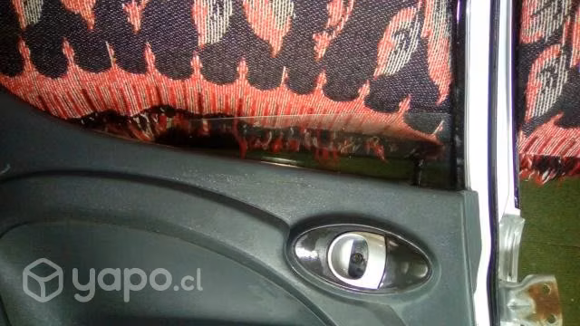 Puerta trasera Changan CV1 año 2014 - Imagen 5