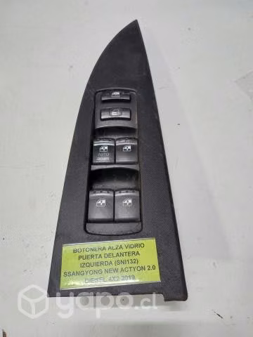 Botonera Alza Vidrio Puerta Delantera Izquierda (S