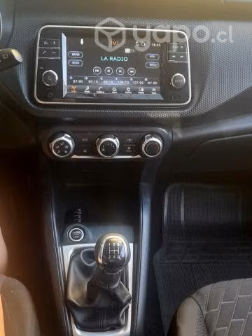 Nissan 2022