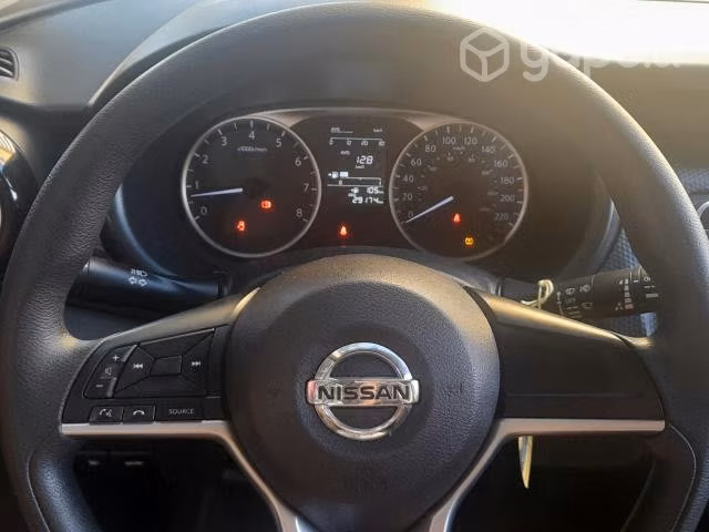 Nissan 2022