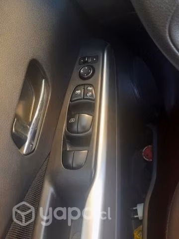 Nissan 2022