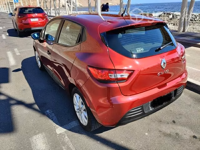 Renault clio IV año 2020 - Imagen 3