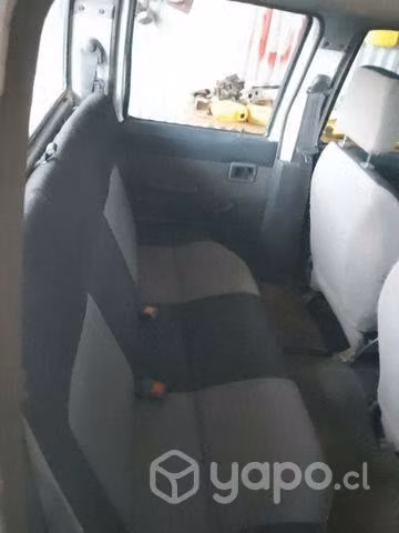 Nissan D21 2008
