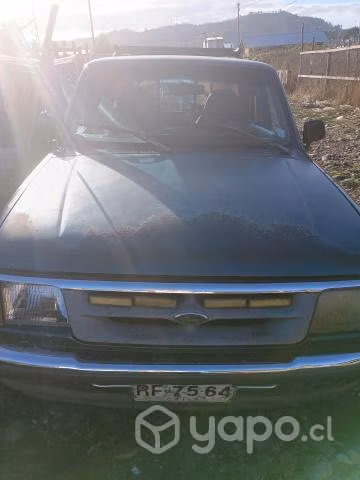 Vendo camioneta Ford Ranger XLT año 1998