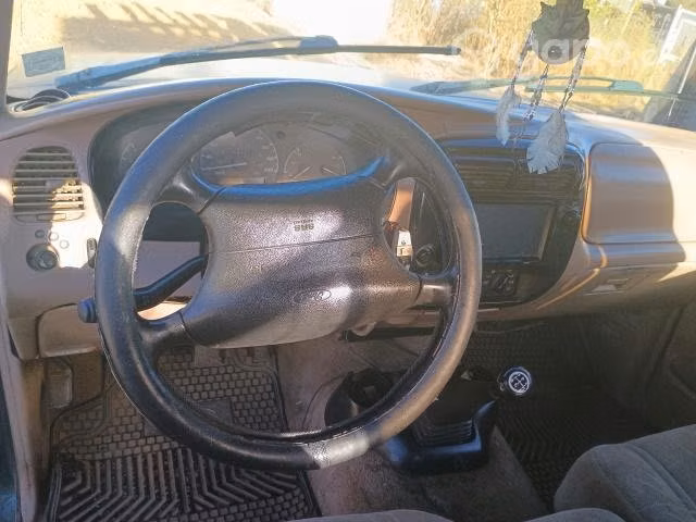 Vendo camioneta Ford Ranger XLT año 1998