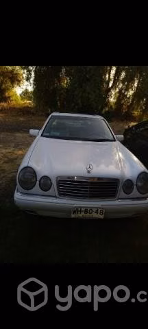 Vendo mercedes benz E 320 1.999