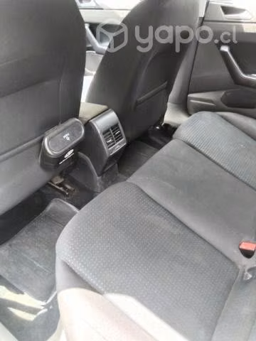 Vendo Volkswagen polo 1.6 Confortline 2018