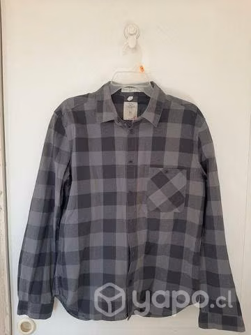 Camisas y Cotona Blanca