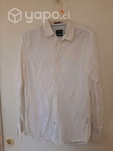 Camisas y Cotona Blanca