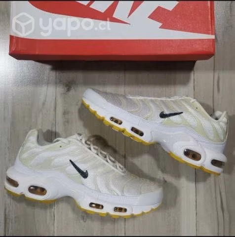 Nike air max plus tn us 9, eur 42,5, 27 cm - Imagen 6