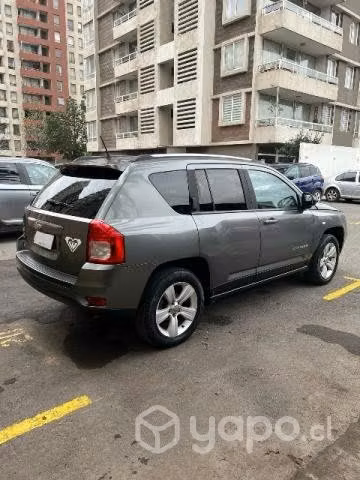 Jeep Compass 4x4 2012 automático