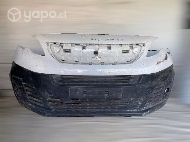 Parachoque delantero peugeot expert 2018-2023